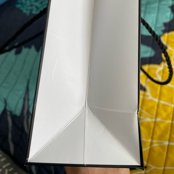 Paper bag chanel - Picture 2 of 5